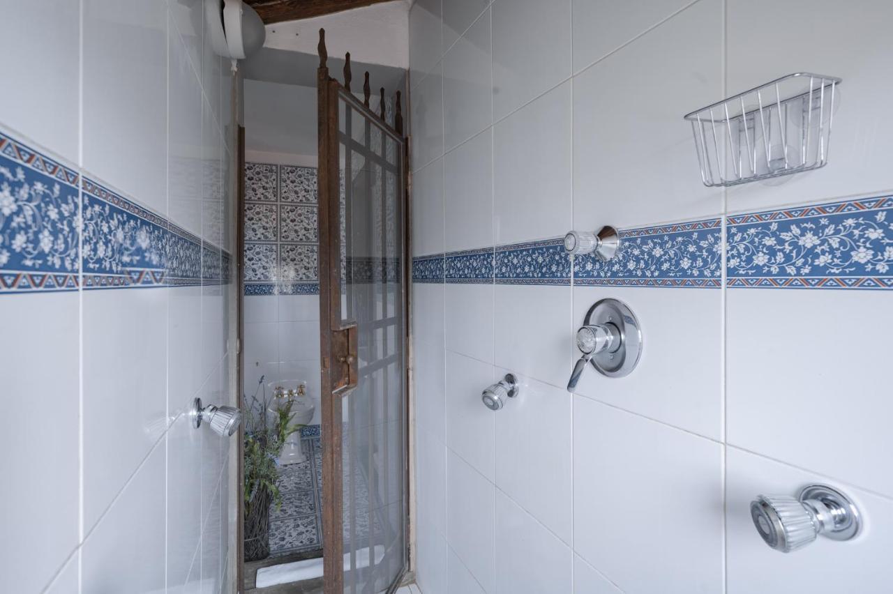 Via Lamberti, 3 - Florence Charming Apartments - Charming And Historic 5Th-Floor Attic Apartment With Elevator In A Building At The Heart Of Vibrant Florence, Just A 2-Minute Walk From All Attractions Exteriör bild